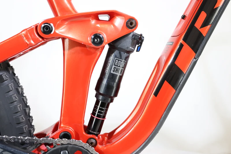Trek Slash 7 2023 LYRIK XT 245633