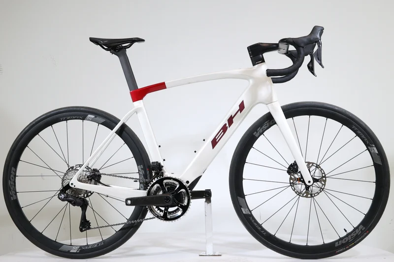 BH iRS1 Carbon 1.6 2023 T.L 248954