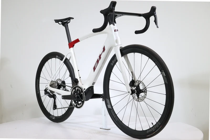 BH iRS1 Carbon 1.6 2023 T.L 248954
