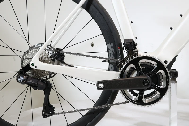 BH iRS1 Carbon 1.6 2023 T.L 248954
