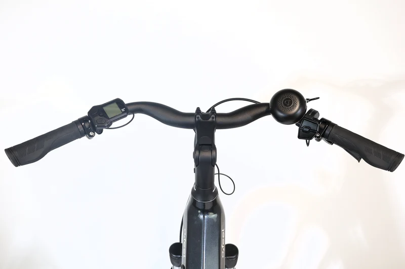 O2FEEL iSwan Urban Boost 8.1 2022 T.M 240910