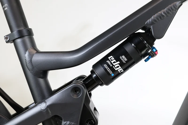 FOCUS Thron² 6.8 EQP 2023 T.M 248574