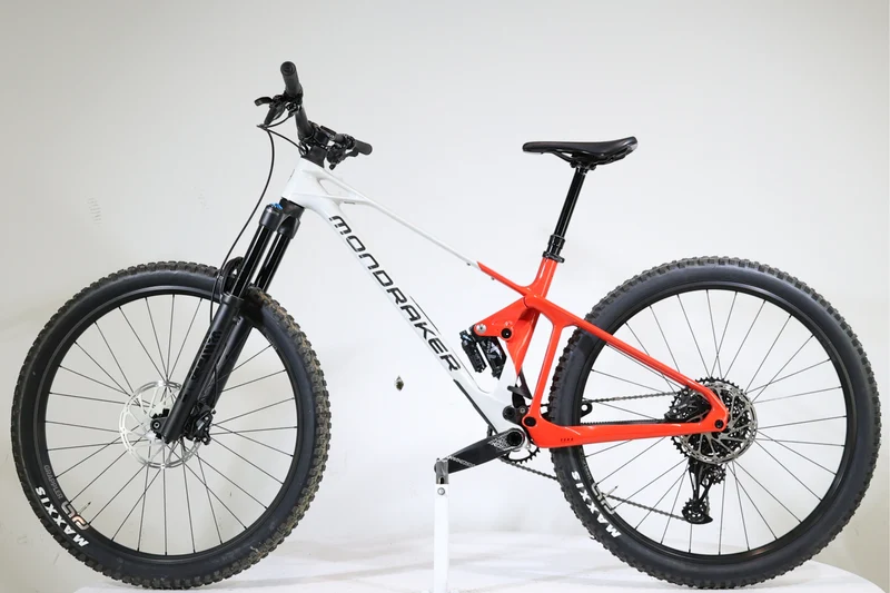 MONDRAKER Foxy Carbon R Flame Red 2024 T.M 248626