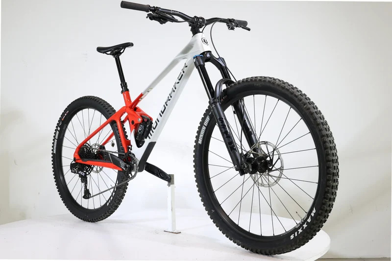 MONDRAKER Foxy Carbon R Flame Red 2024 T.M 248626