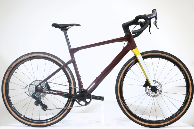 BMC URS 01 Three 2023 T.M