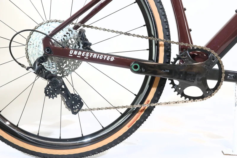 BMC URS 01 Three 2023 T.M