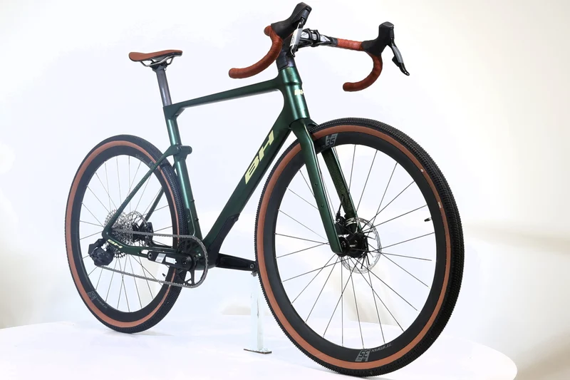 BH GravelX AT 4.0 2024 T.L 252313