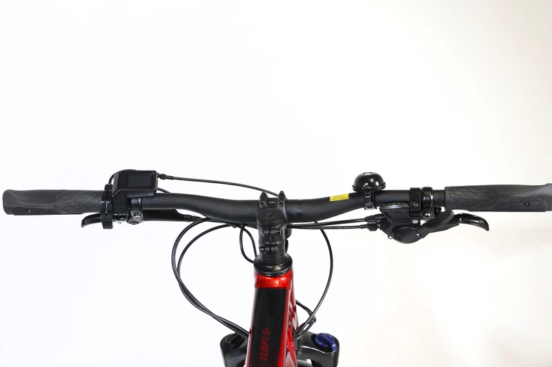 LIV Tempt E+ EX 2022 T.S 251671