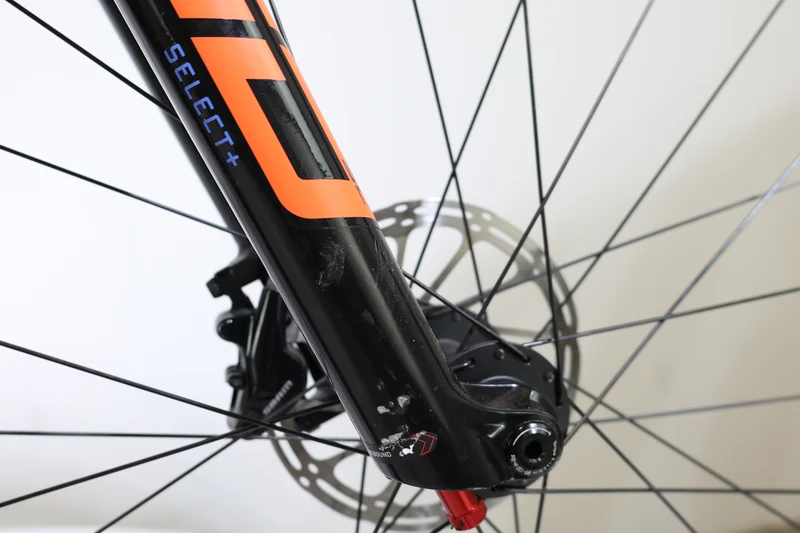 SANTA CRUZ Blur 4 C S 2023