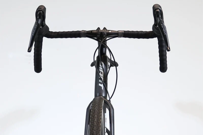 Giant Revolt 0 GRX 2023 T.L 251669