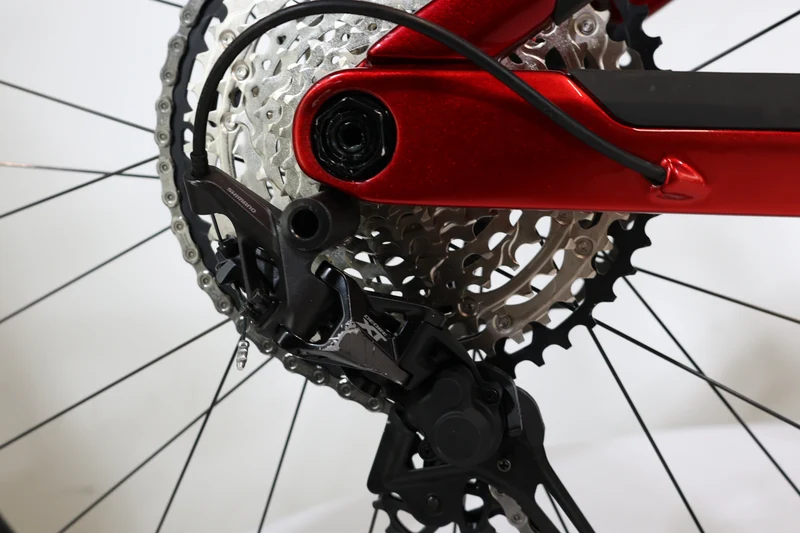 BH iLynx+ Enduro Carbon 9.8 2023 T.L