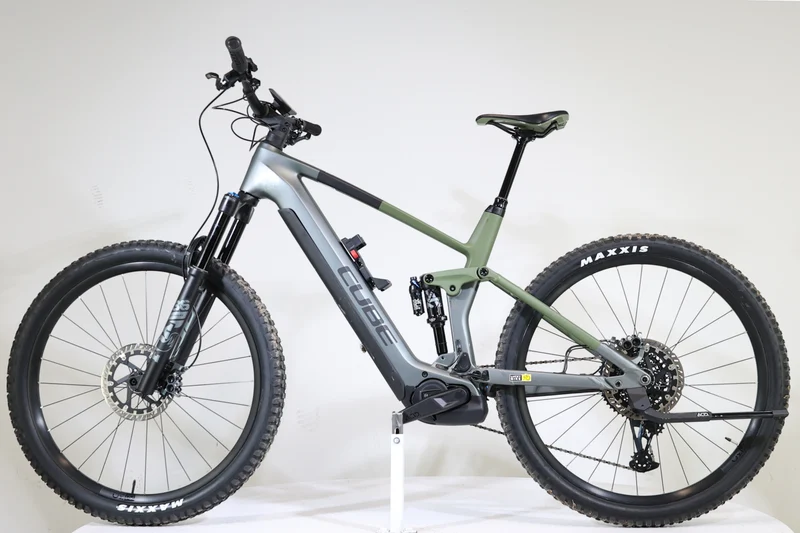 CUBE Stereo Hybrid 140 HPC 2024 T.XL 250358