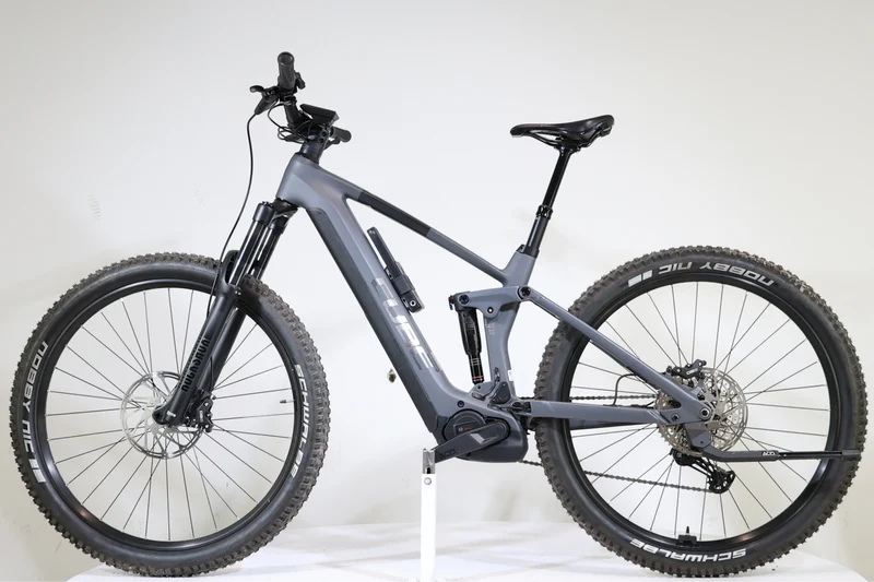 Cube Stereo Hybrid 140 HPC Race 2023 T.M 250359