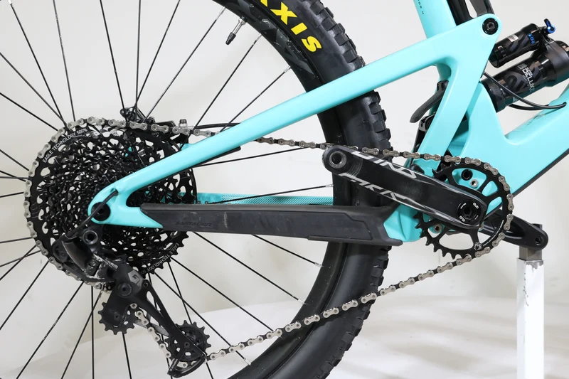 SANTA CRUZ Bronson Carbon S 2019 T.M 247463