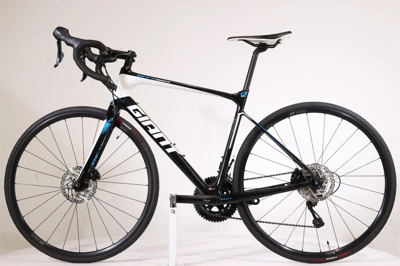 GIANT Defy Advanced 2 2017 T.M 247767