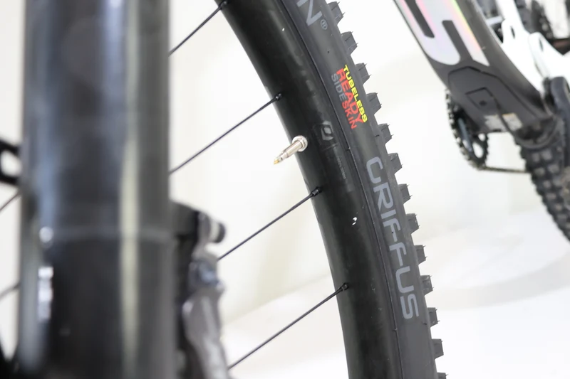 SCOTT Genius 900 Tuned AXS 2022 T.M 247471