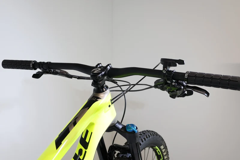 Cannondale Jekyll 29 3 2019 T.L 250295