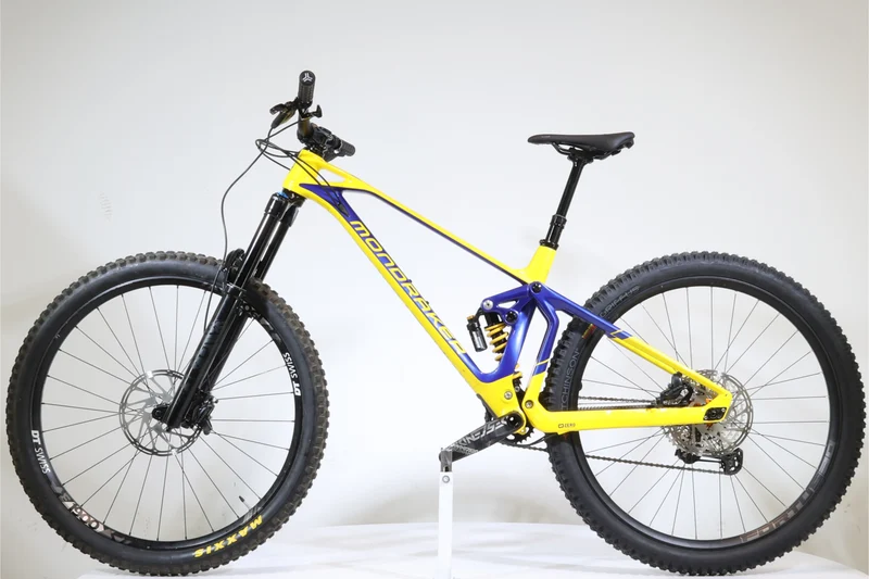 Mondraker superfoxy carbon R 2021 T.M 250904