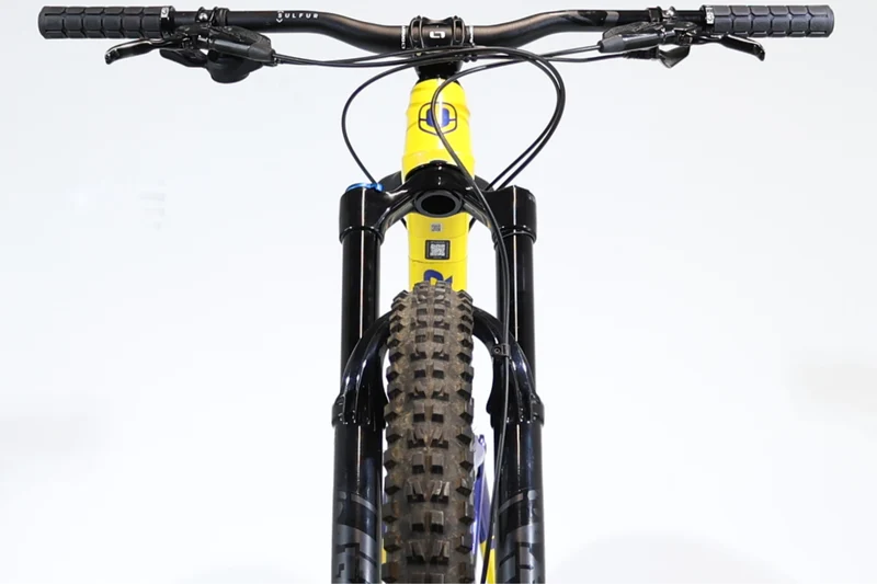 Mondraker superfoxy carbon R 2021 T.M 250904