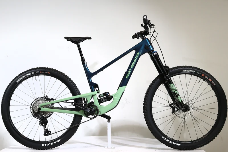 ROCKY MOUNTAIN Altitude C50 2024 T.L 247411