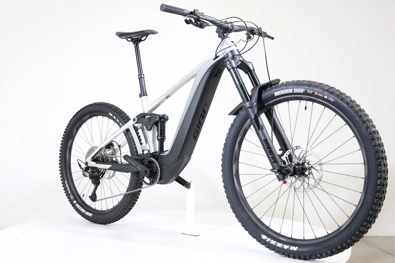 GIANT Reign E+3 2024 T.M 247268