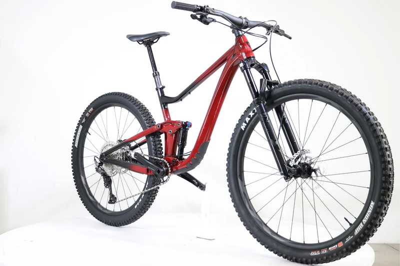 GIANT Trance 29 2 2022 T.M 246004