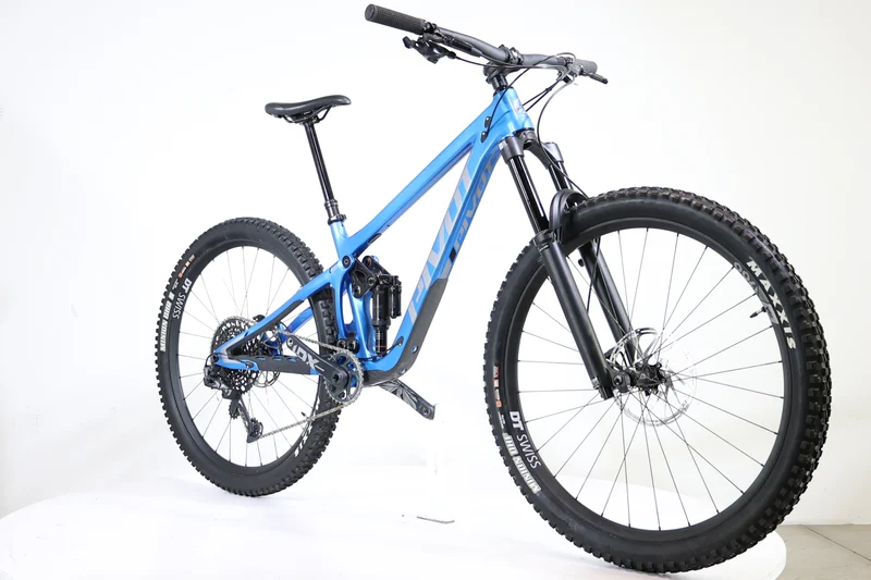 Pivot Switchblade Pro 2023 T.M 246629