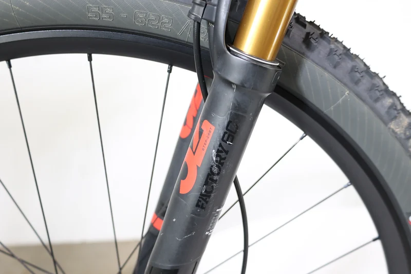 Cube AMS 100 C68 SLT 2018 T.56 3074