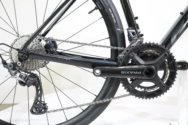 Giant Defy Advanced 1 M Carbon/Starry Night 2022 T.M 244407