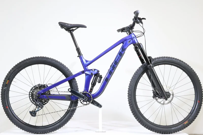 Trek Slash 8 GX 2023 3249