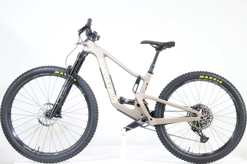 Santa Cruz 5010 C kit R 2023 T.XS 3047