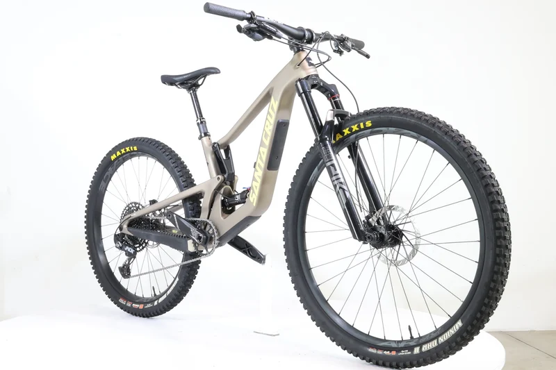 Santa Cruz 5010 C kit R 2023 T.XS 3047