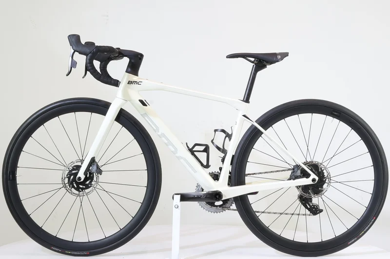 BMC Roadmachine 01 Four 2022 T.47cm 3150
