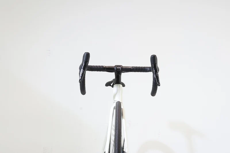 BMC Roadmachine 01 Four 2022 T.47cm 3150