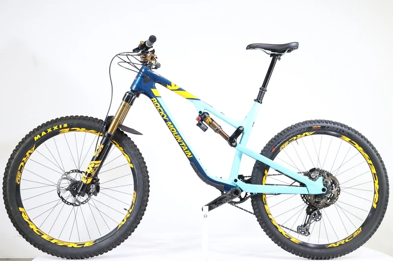 Rocky Mountain Altitude Carbon 90 2019 T.L 3019