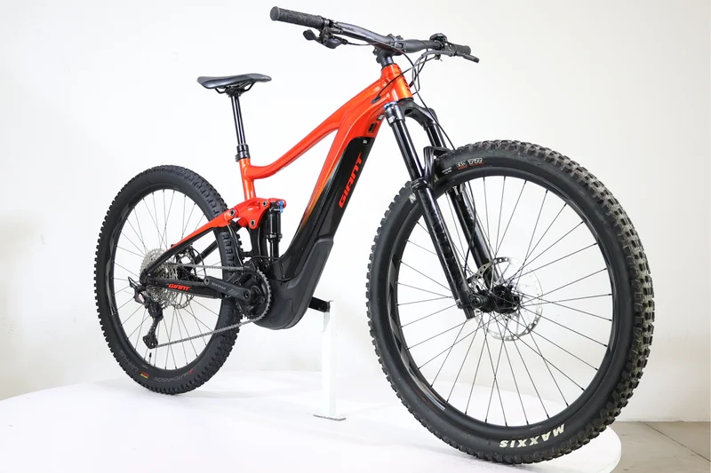 Giant Trance E+2 2022 T. M 621wh 3000