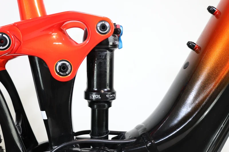 Giant Trance E+2 2022 T. M 621wh 3000