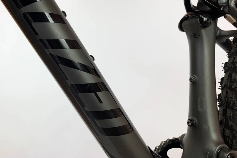 SPECIALIZED Epic Comp Carbon