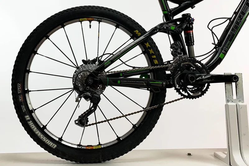 TREK Fuel EX 9