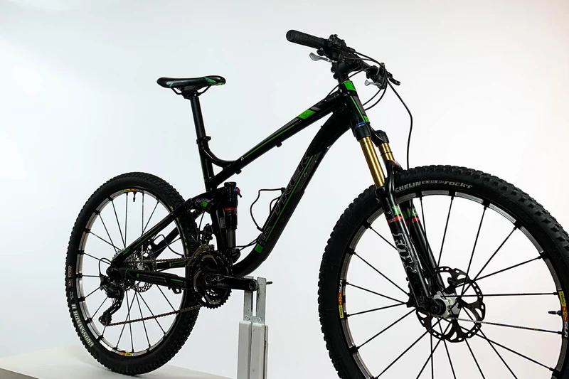TREK Fuel EX 9