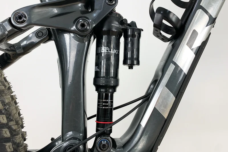 TREK Remedy 8 2021 S