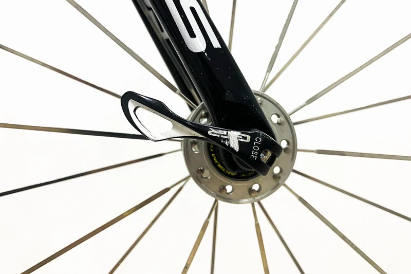 FOCUS Izalco Max