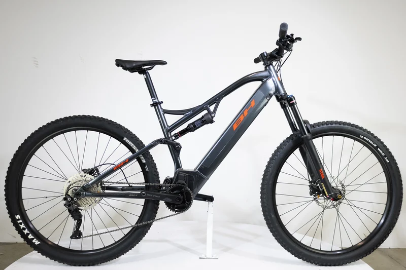 BH Atom Lynx 8.0 2023 1995
