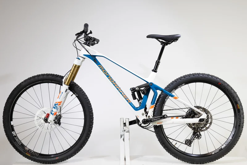MONDRAKER Superfoxy Carbon R 2020 M 2581
