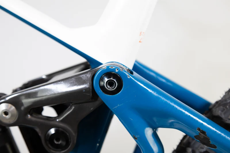MONDRAKER Superfoxy Carbon R 2020 M 2581