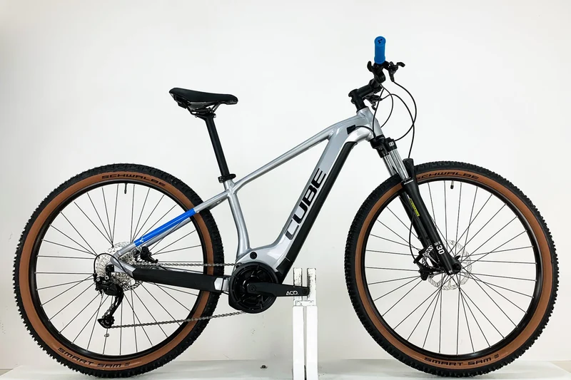 CUBE Reaction Hybrid Performance 500 Silver 2022 L