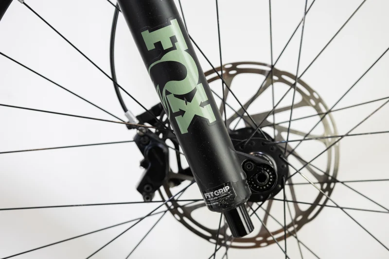 Santa Cruz Nomad C - S Kit 2019 27.5 TL 2531