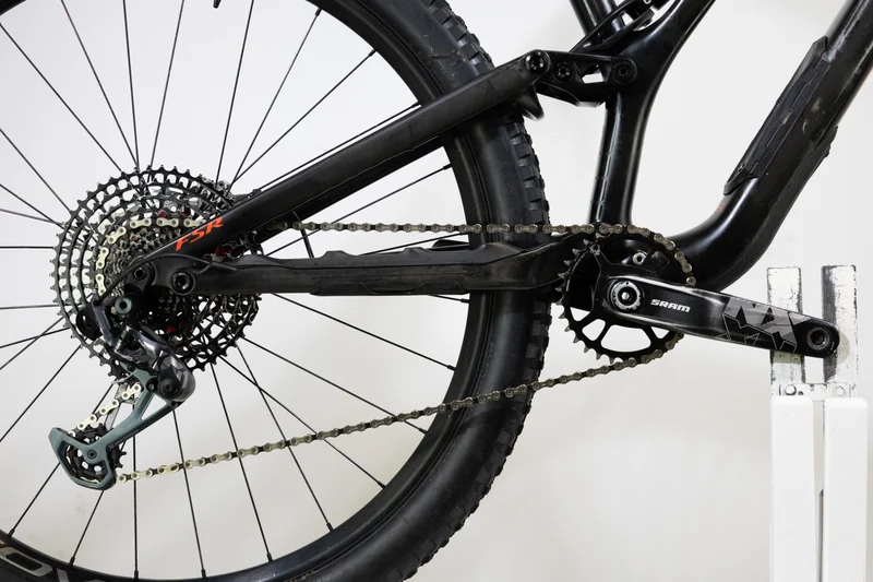 SPECIALIZED Men's Stumpjumper Comp Carbon 29 2020 L 2597