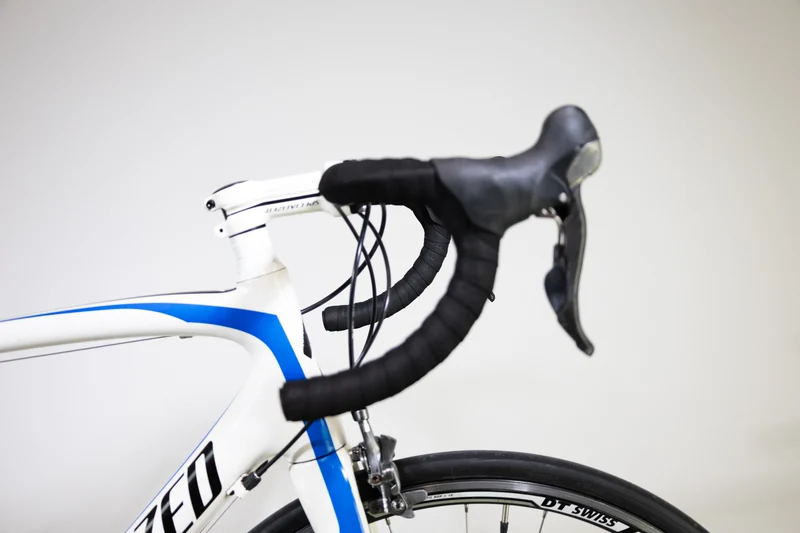 Specialized Tarmac Comp Mid-Compact 2012 2557