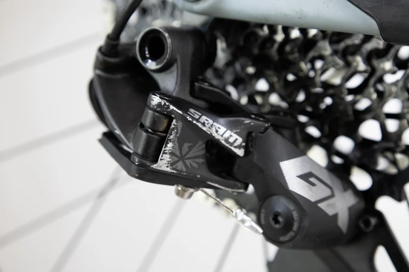 N°2598 #242527 Santa Cruz Bronson S 2019 TL 2598